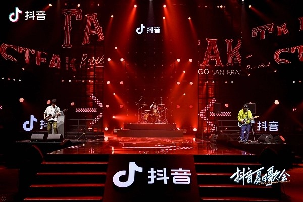 如何获得自动发卡平台的支付渠道？